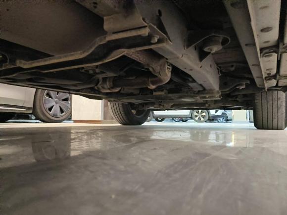 [上海·沪F] 二手荣威荣威RX82018款 30T 智联网两驱至尊版