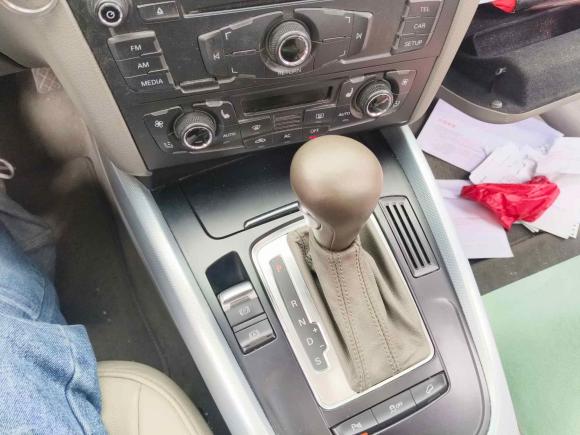 [广州·粤A] 二手奥迪奥迪Q52012款 2.0TFSI 技术型