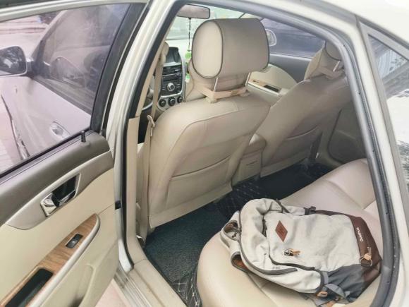 [嘉兴·浙F] 二手别克凯越2015款 1.5L 自动经典型