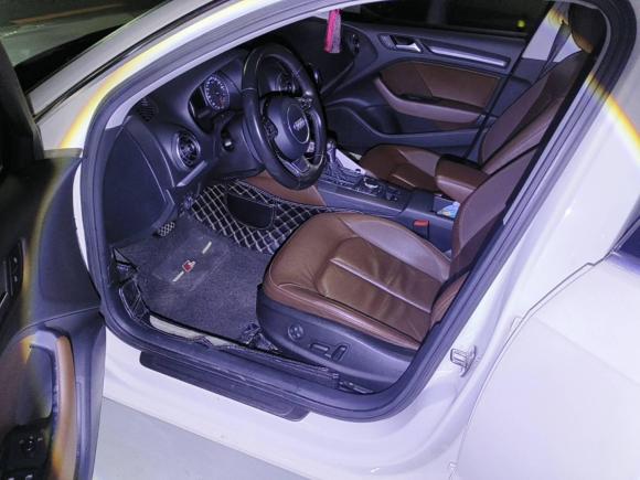 [武汉·鄂A] 二手奥迪奥迪A32014款 Sportback 35 TFSI 自动舒适型