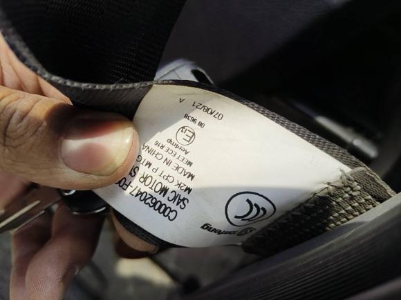 [常州·苏D] 二手上汽大通MAXUS新途V802021款 2.0T 手动经典傲运通短轴中顶5/6座