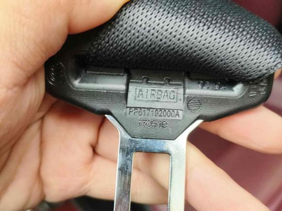 [无锡·苏B] 二手奔驰奔驰C级2019款 C 260 运动版