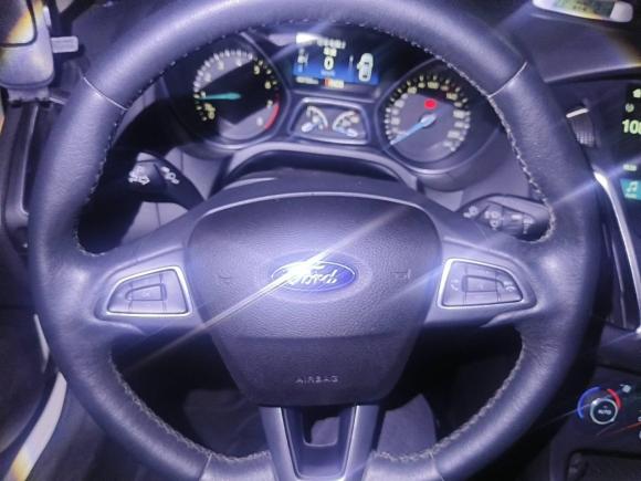 [深圳·粤B] 二手福特福克斯2015款 三厢 EcoBoost 180 自动精英型