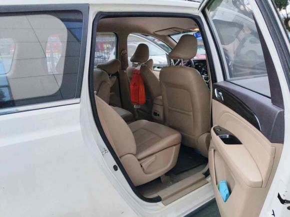 [广州·粤R] 二手宝骏宝骏7302016款 1.5L 手动舒适型 7座 国V