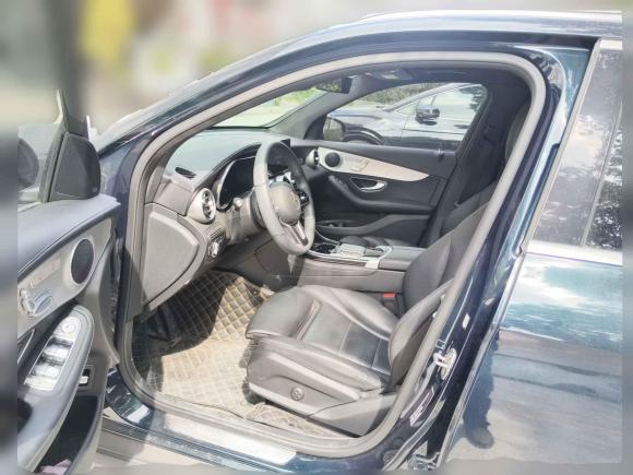 [上海·沪A] 二手奔驰奔驰GLC2022款 改款 GLC 260 L 4MATIC 动感型