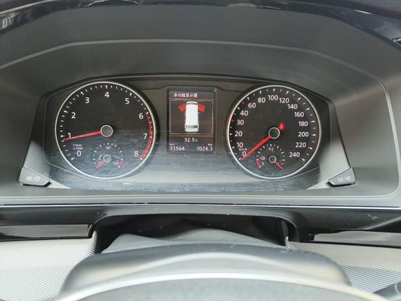 [上海·琼A] 二手大众迈特威2018款 2.0TSI 四驱风尚版 7座