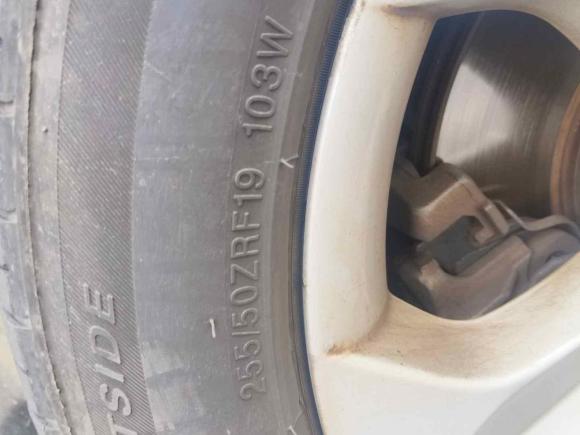 [温州·粤A] 二手宝马宝马X62011款 xDrive35i