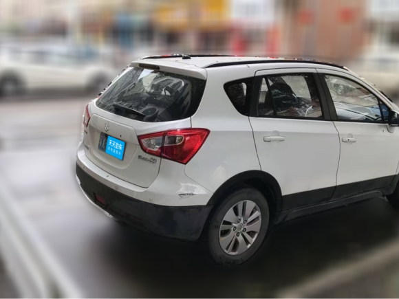 [佛山·粤X] 二手铃木锋驭2014款 1.6L CVT两驱进取型