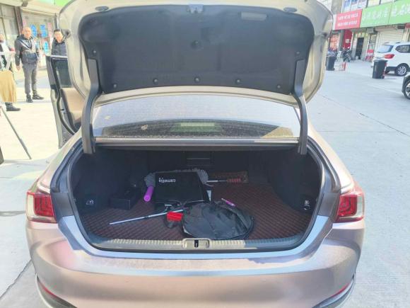 [南通·苏H] 二手雷克萨斯雷克萨斯ES2022款 200 卓越版