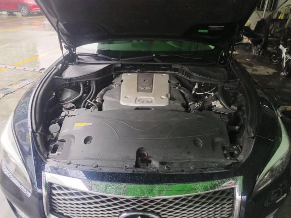 [上海·沪B] 二手英菲尼迪英菲尼迪Q702015款 Q70L 2.5L 精英版