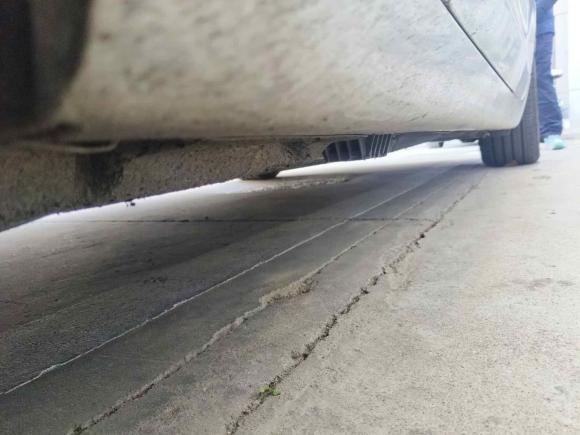 [青岛·鲁U] 二手宝马宝马5系GT2014款 535i xDrive