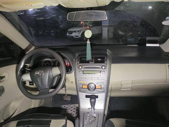 [西安·陕A] 二手丰田卡罗拉2011款 1.8L CVT GL-i