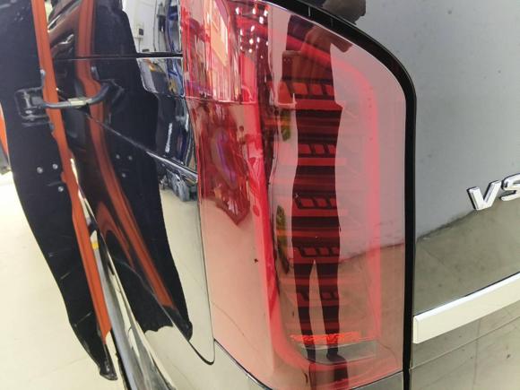 [广州·粤A] 二手奔驰威霆2021款 2.0T 商务版 7座