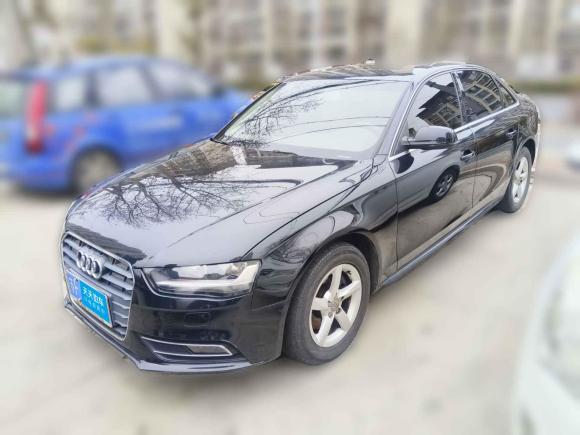 奥迪奥迪A4L2015款 30 TFSI 手动舒适型「南通二手车」「天天拍车」