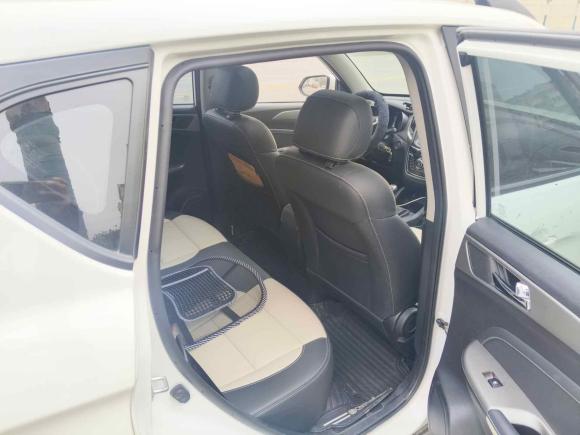 [西安·陕A] 二手长安长安CS352017款 1.6L 手动豪华型