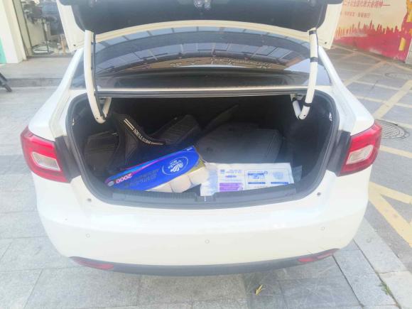 [青岛·鲁B] 二手奔腾奔腾B302017款 1.6L 自动豪华型