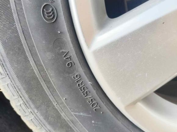 [上海·沪C] 二手大众途安2011款 1.4T DSG智雅版5座