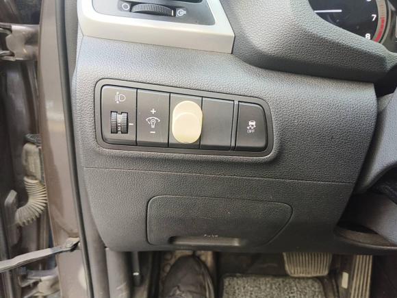 [广州·粤A] 二手现代途胜2015款 1.6T 双离合两驱智能型