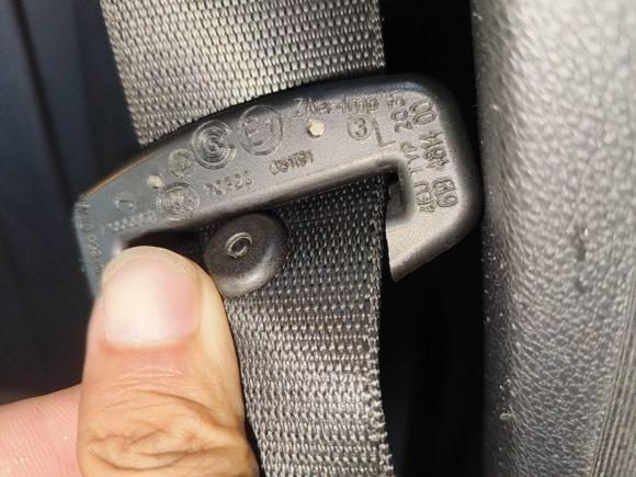 [济南·鲁H] 二手奔驰奔驰E级2015款 E 180 L 运动型