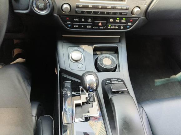 [武汉·鄂A] 二手雷克萨斯雷克萨斯ES2013款 250 精英版