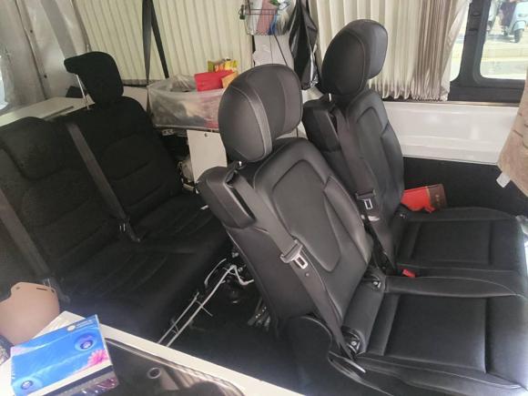 [深圳·粤B] 二手大通新途V902021款 2.0T自动智运王后驱单胎长轴高顶7座