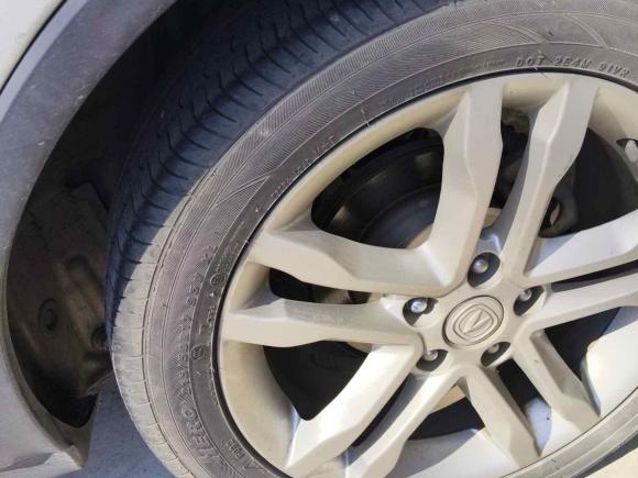 [上海·沪C] 二手长安长安CS352017款 1.6L 手动豪华型