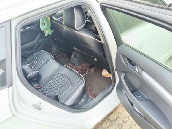 [南昌·赣C] 二手奥迪奥迪A32018款 30周年年型 Sportback 35 TFSI 进取型