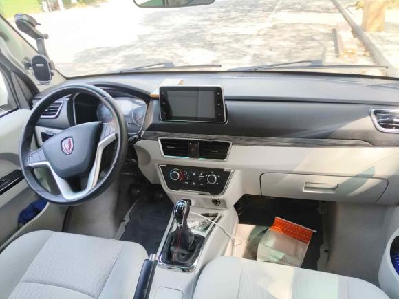 [苏州·苏U] 二手金杯新海狮S2023款 1.5L 财富版客车5/6/7座无空调版SWC15M