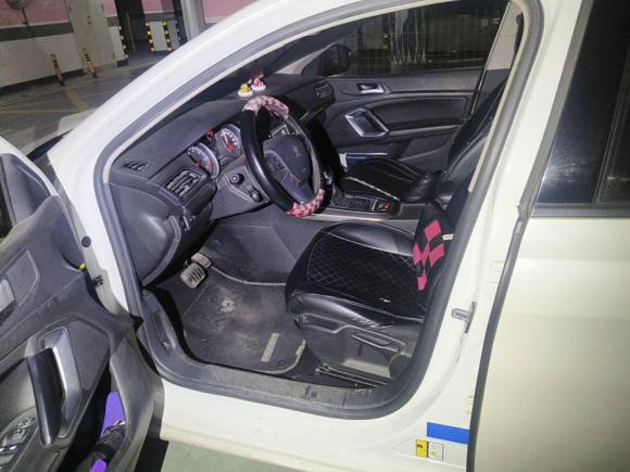 [武汉·鄂A] 二手标致标致4082014款 1.8L 自动豪华版