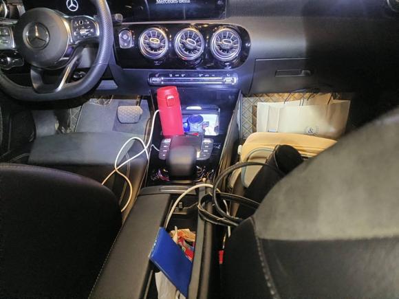 [南昌·赣A] 二手奔驰奔驰A级2021款 A 200 L 运动轿车时尚型