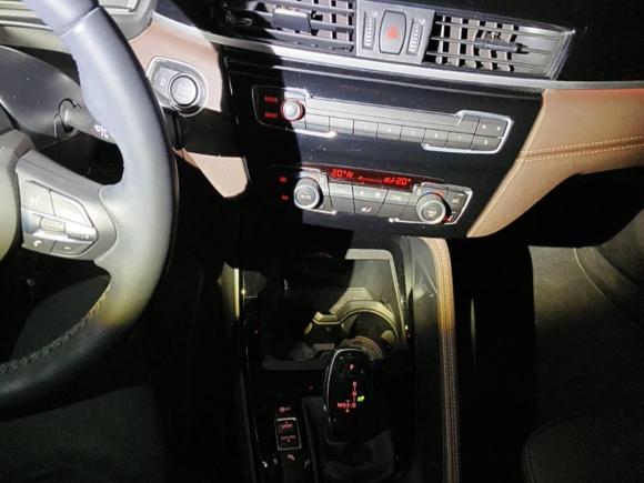 [成都·川A] 二手宝马宝马X22021款 sDrive25i 领先型M运动套装