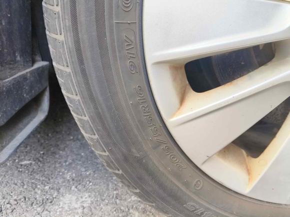 [无锡·苏B] 二手大众朗逸2013款 改款经典 1.6L 手动舒适版