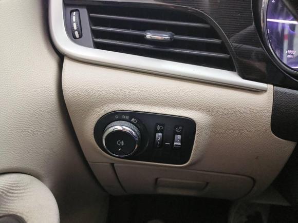 [金华·浙G] 二手别克威朗2017款 三厢 15S 自动进取型