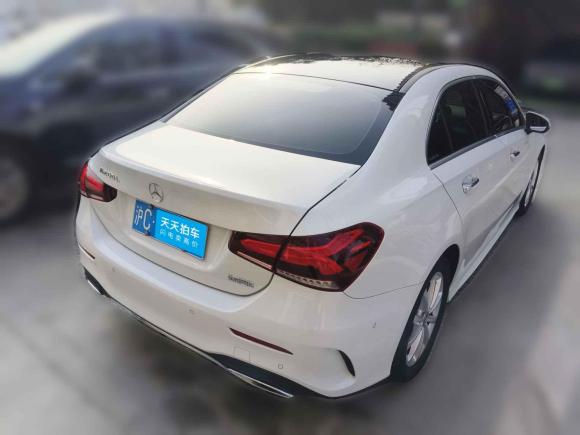 [上海·沪C] 二手奔驰奔驰A级2020款 A 200 L 运动轿车