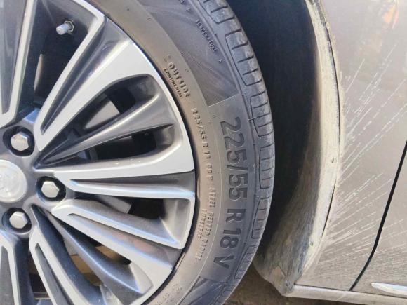 [上海·沪D] 二手别克别克GL82023款 ES陆尊 豪华型