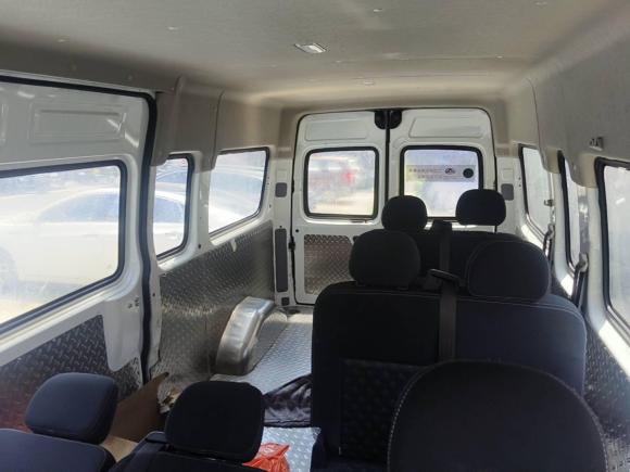 [杭州·浙F] 二手上汽大通MAXUS新途V802019款 2.5T经典款6挡手动傲运通长轴中顶7座