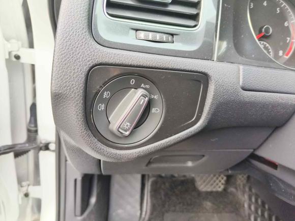 [成都·川A] 二手大众高尔夫2018款  230TSI 自动豪华型