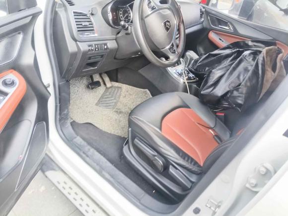 [杭州·浙A] 二手宝骏宝骏5602016款 1.8L iAMT精英型