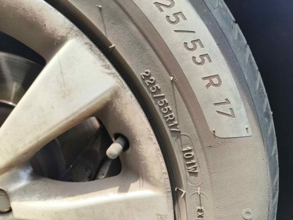 [上海·沪J] 二手奥迪奥迪A6L2014款 TFSI 标准型