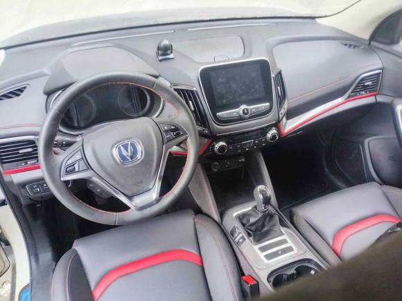 [广州·粤A] 二手长安长安CS552017款 1.5T 手动炫色型