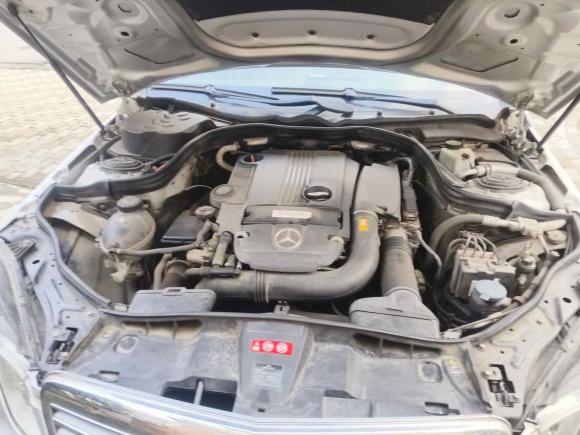 [上海·沪L] 二手奔驰奔驰E级2010款 E 260 L CGI优雅型