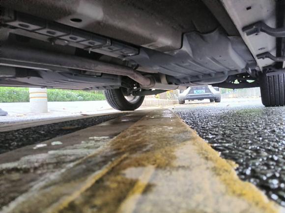 [深圳·粤B] 二手现代途胜2015款 1.6T 双离合两驱领先型