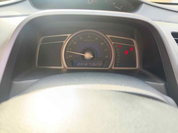 [青岛·鲁U] 二手本田思域2009款 1.8L 自动舒适版