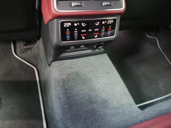 [上海·沪D] 二手奥迪奥迪A7L2024款 45 TFSI quattro 黑武士版