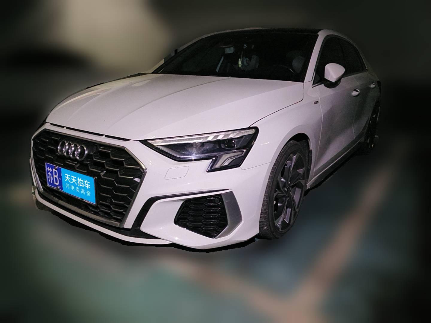 [无锡·苏B] 奥迪奥迪A32022款 Sportback 35 TFSI 豪华运动型