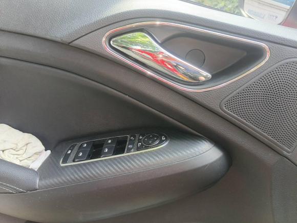 [成都·川A] 二手比亚迪元新能源2018款 EV360 智联炫酷型