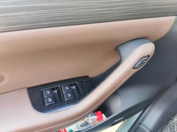 [上海·沪A] 二手零跑汽车零跑C112023款 纯电 650智享版