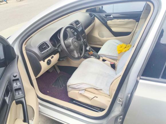 [济南·鲁A] 二手大众高尔夫2010款 1.4TSI 自动舒适型