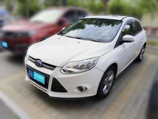 福特福克斯2012款 两厢 1.6L 自动风尚型