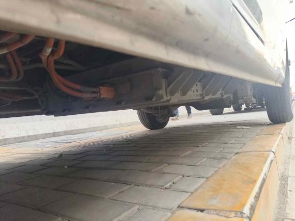 [西安·陕A] 二手东风御风御风EM262023款 标准版 41.472kWh 河南锂动